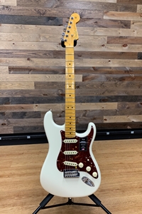 Fender American Pro II Stratocaster Olympic White