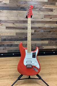 Fender Player Stratocaster Fiesta Red LIMITED EDITION