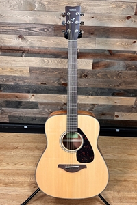 Yamaha Natural Folk Acoustic Guitar Solid Top